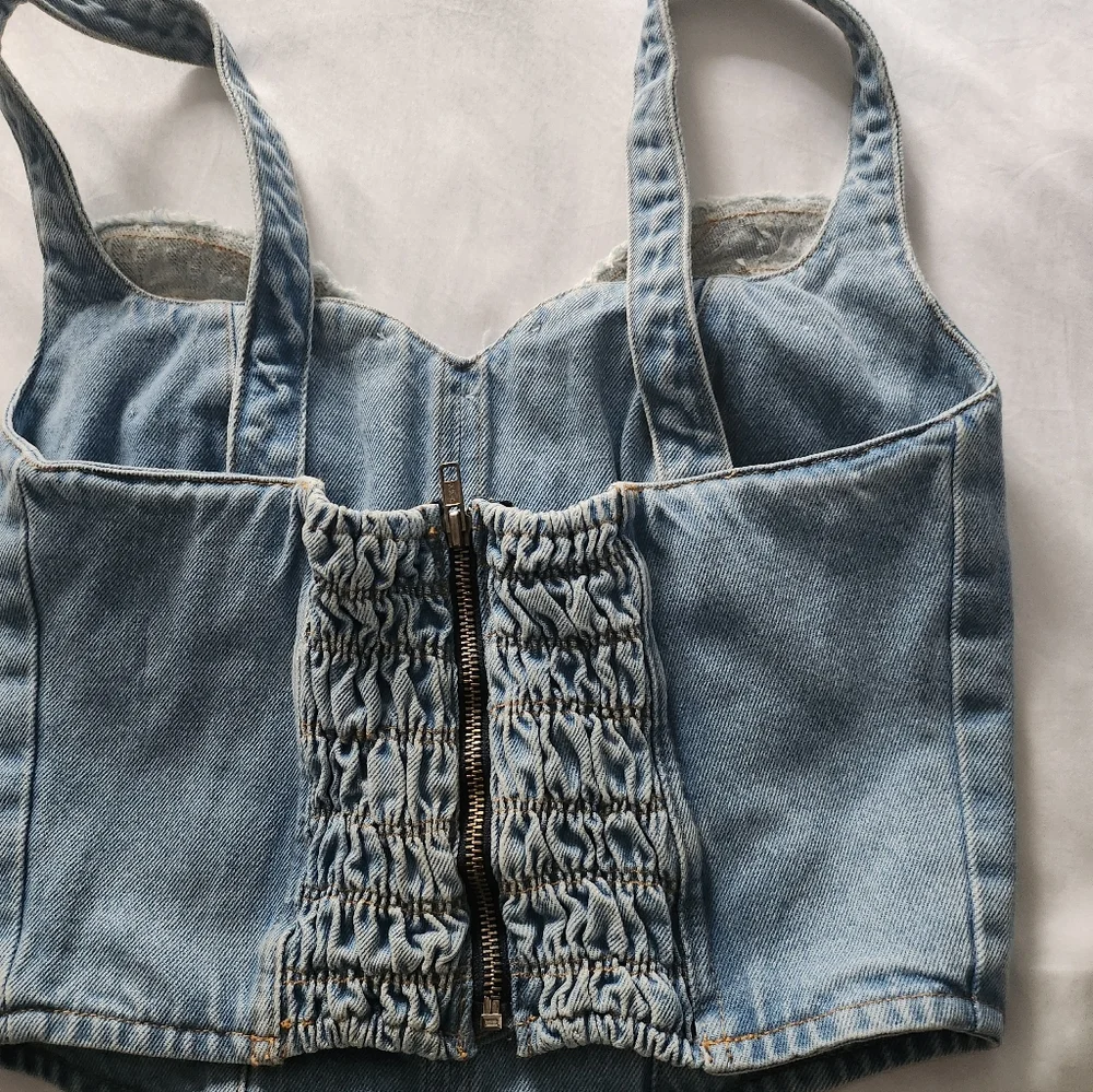 NEW PatBO Camila Coelho Denim Top - Picture 11 of 14